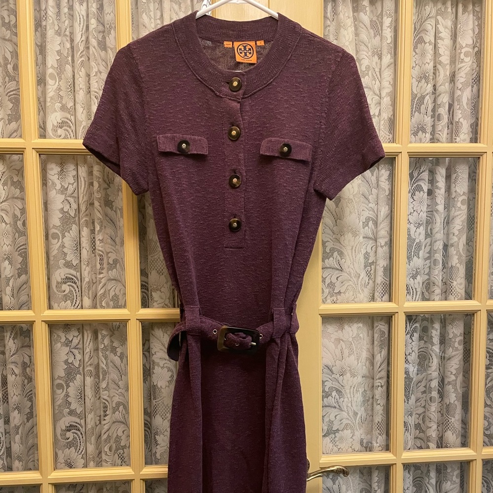 Tory Burch knit belted short sleeve dress.